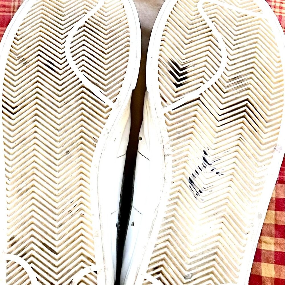 Nike Women's size 9 - Picture 5 of 5